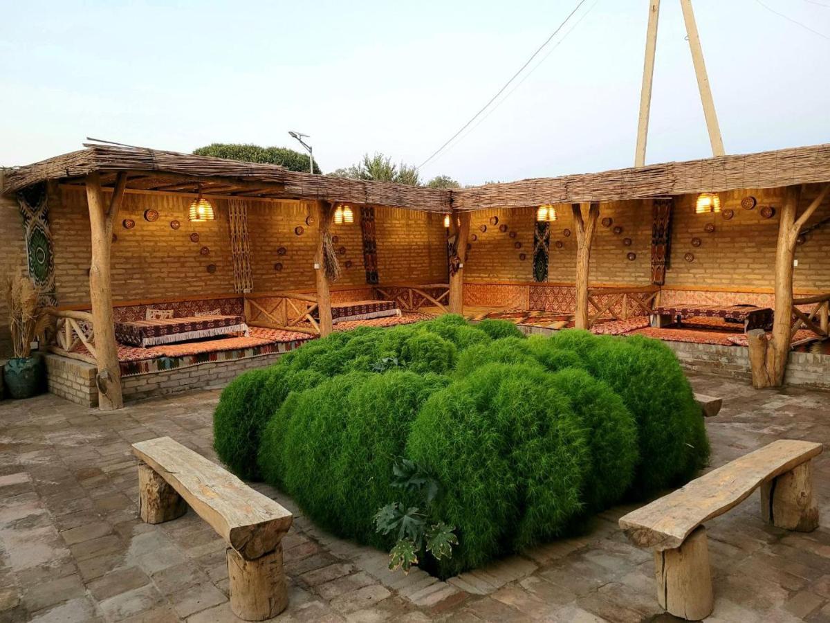 חיווה Madrasah Polvon-Qori Boutique Hotel XIX Century מראה חיצוני תמונה