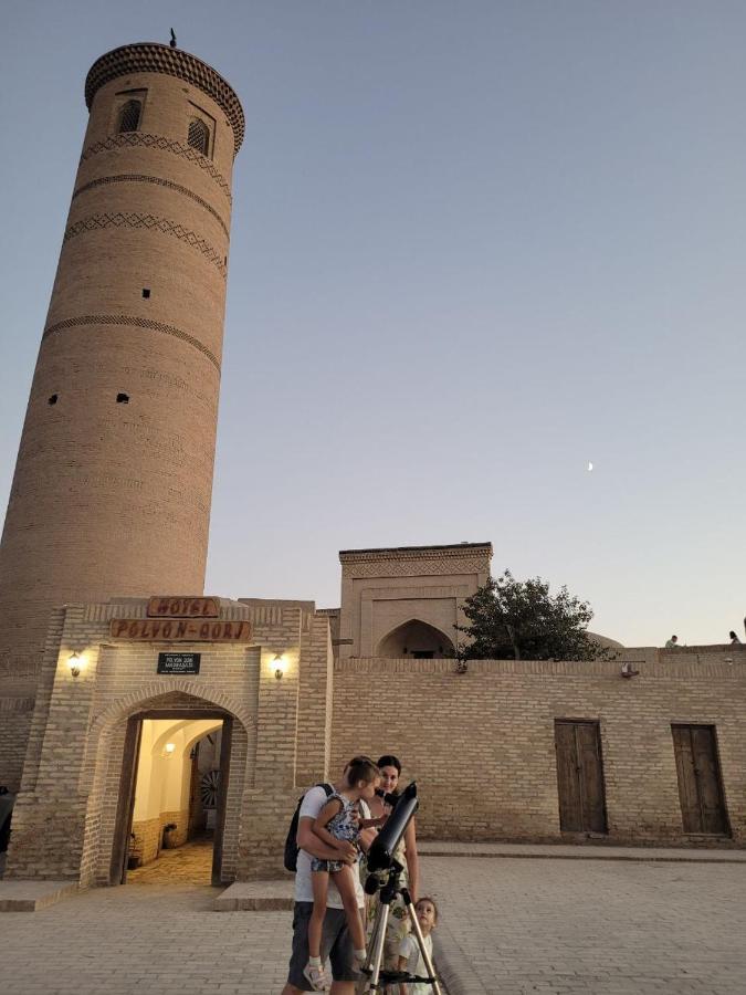 חיווה Madrasah Polvon-Qori Boutique Hotel XIX Century מראה חיצוני תמונה