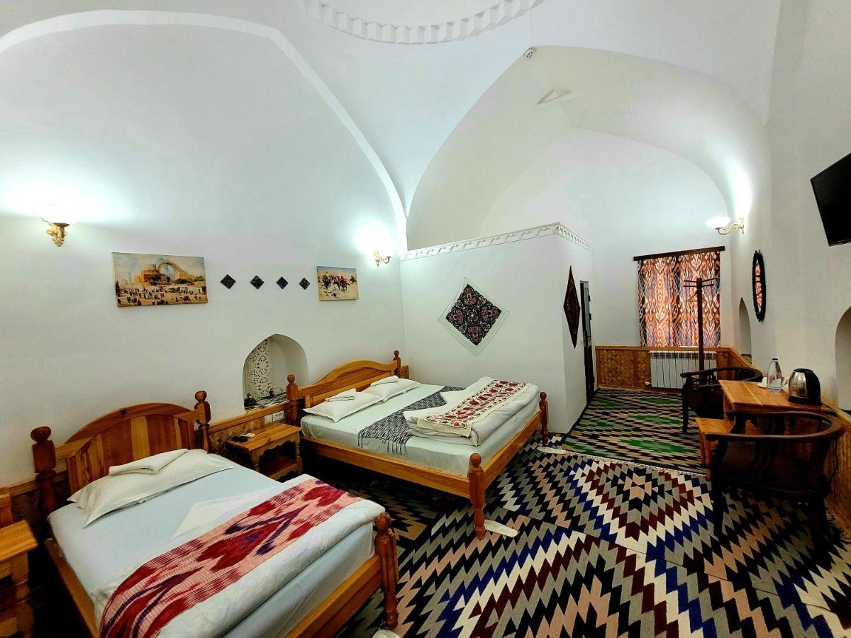 חיווה Madrasah Polvon-Qori Boutique Hotel XIX Century מראה חיצוני תמונה