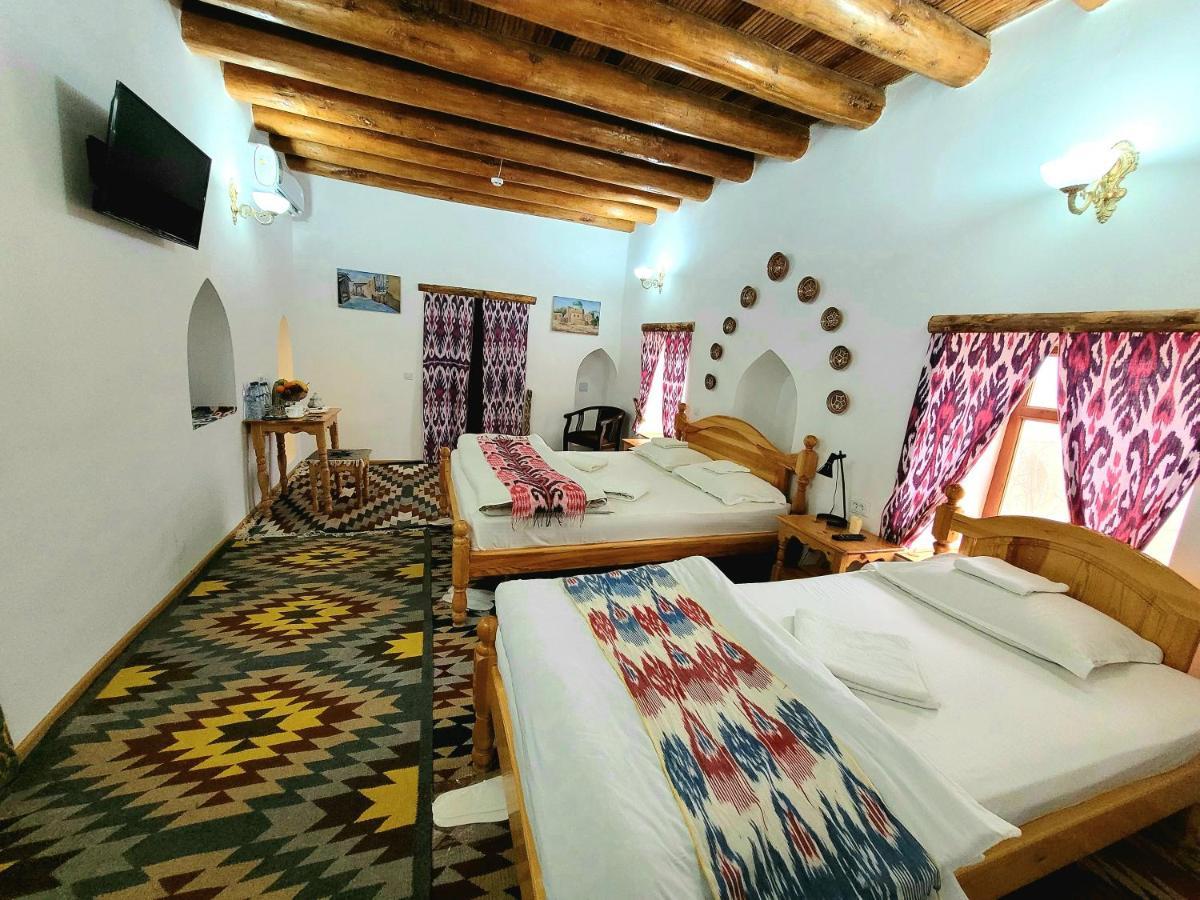 חיווה Madrasah Polvon-Qori Boutique Hotel XIX Century מראה חיצוני תמונה