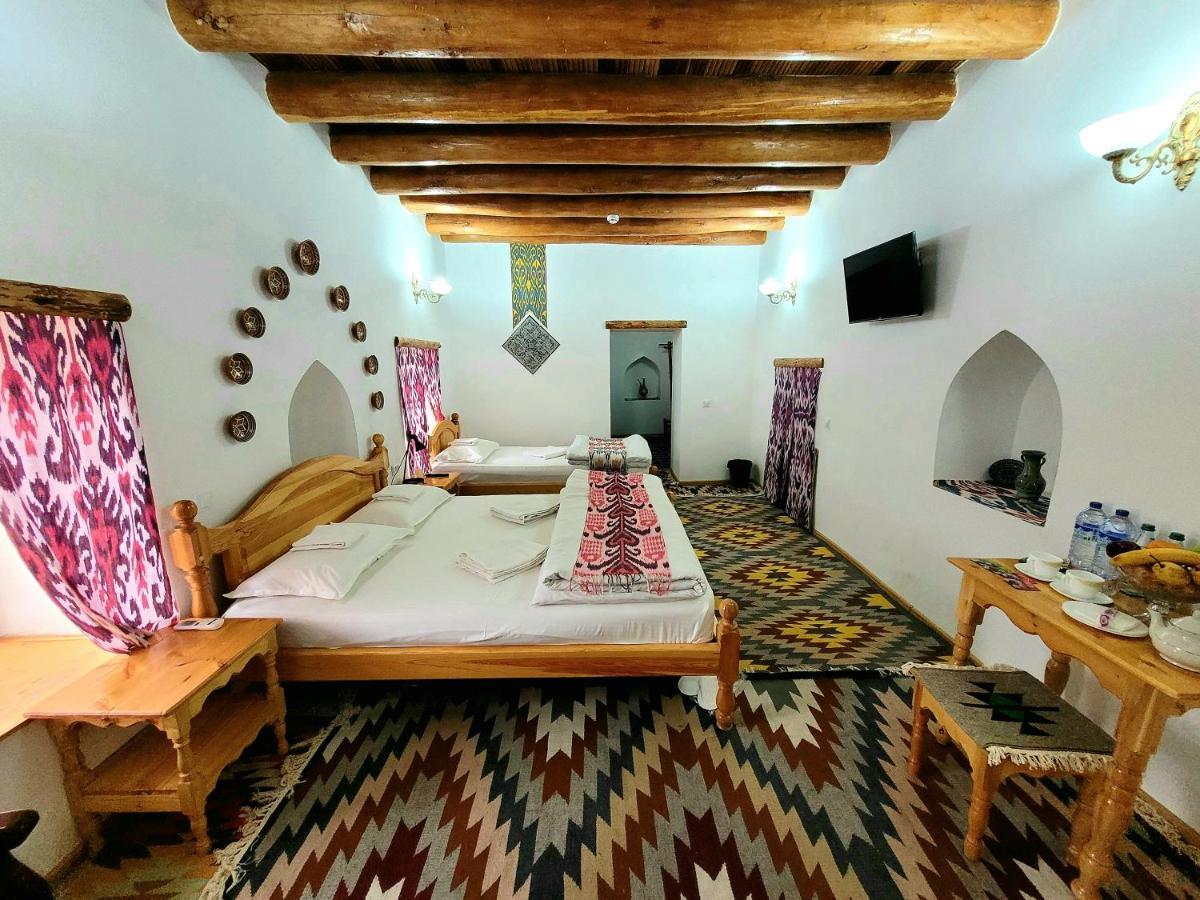 חיווה Madrasah Polvon-Qori Boutique Hotel XIX Century מראה חיצוני תמונה